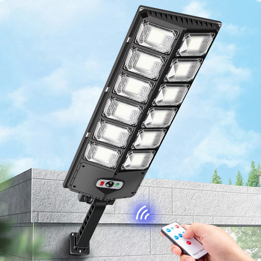 Super Bright Solar Street Lights, 5500LM 6500K Ultra Bright Dusk to Dawn Solar Motion Sensor Lights with Remote Control, Solar Security Wall Light Road Lamp for Garden Yard Patio Parking Lot
