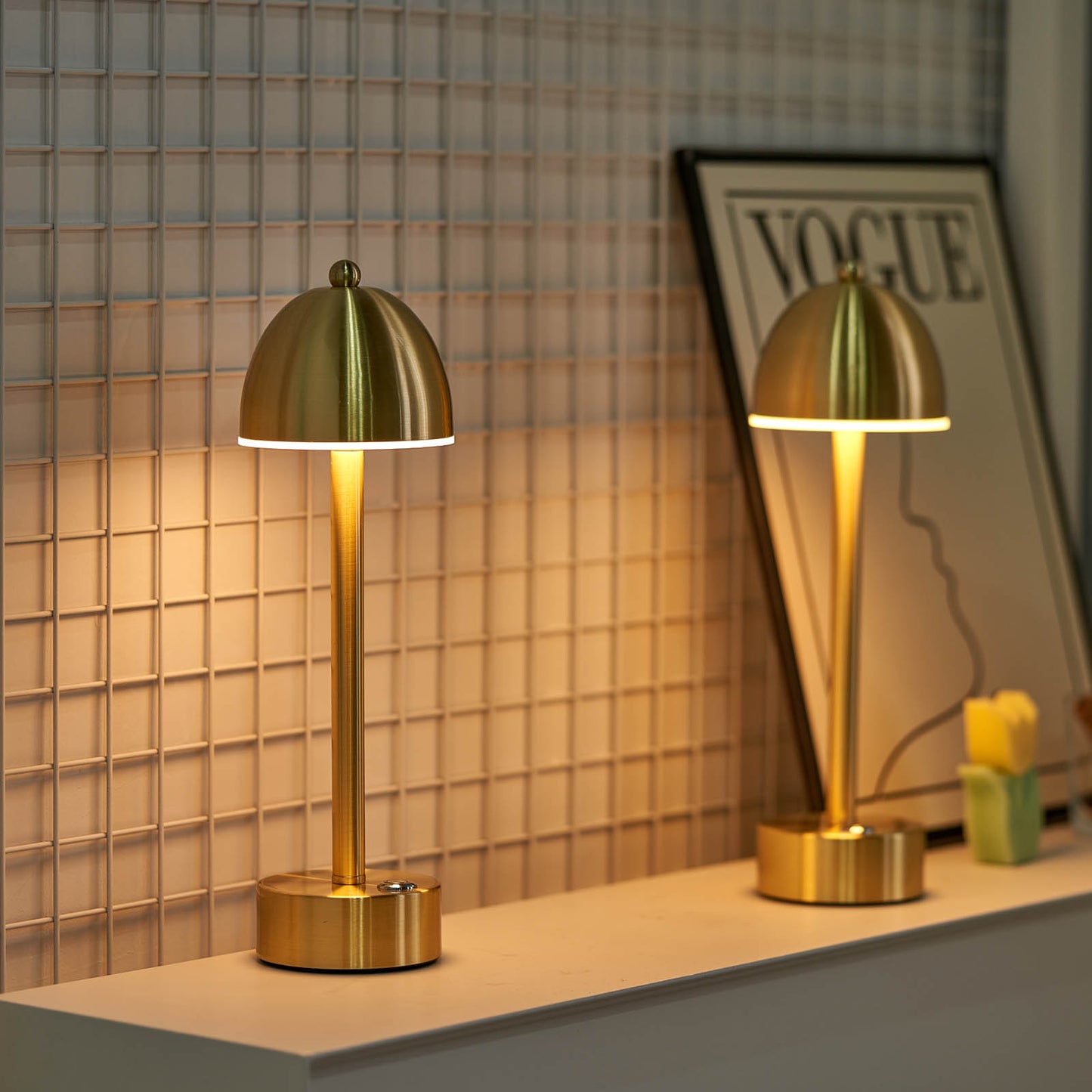 Cordless Table Lamp, Big Mushroom Gold, RG-20625