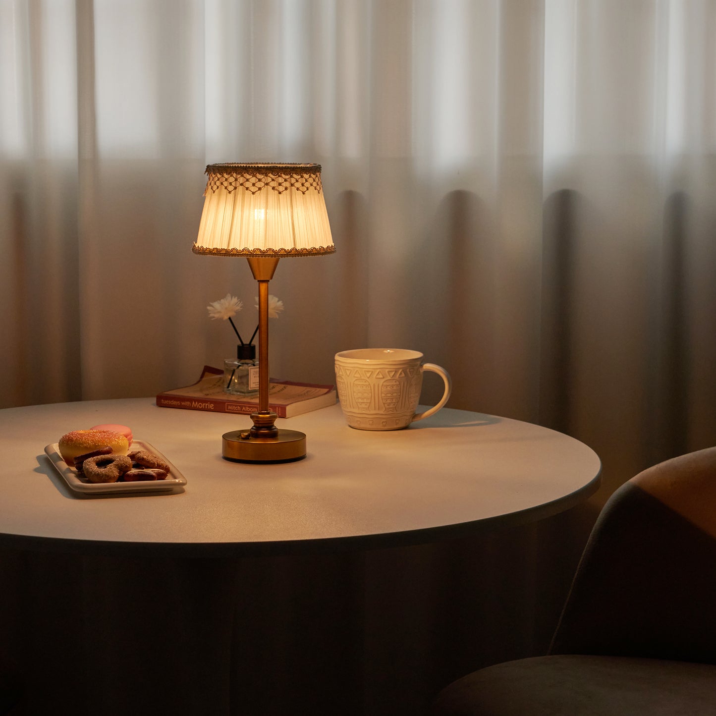 Rechargeable Cordless Lamp with Dimmer，Bering Brass