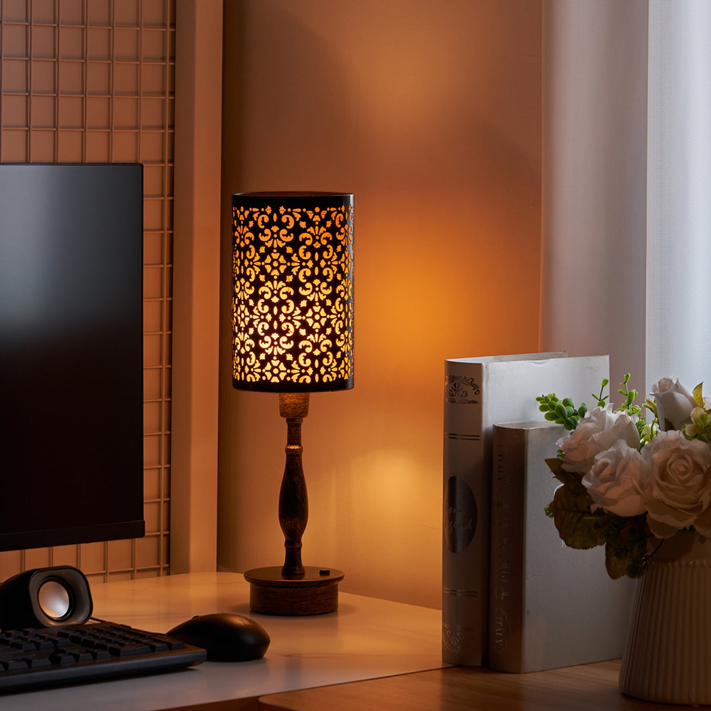 Cordless Table Lamp, Phoenix Flowers, Bronze